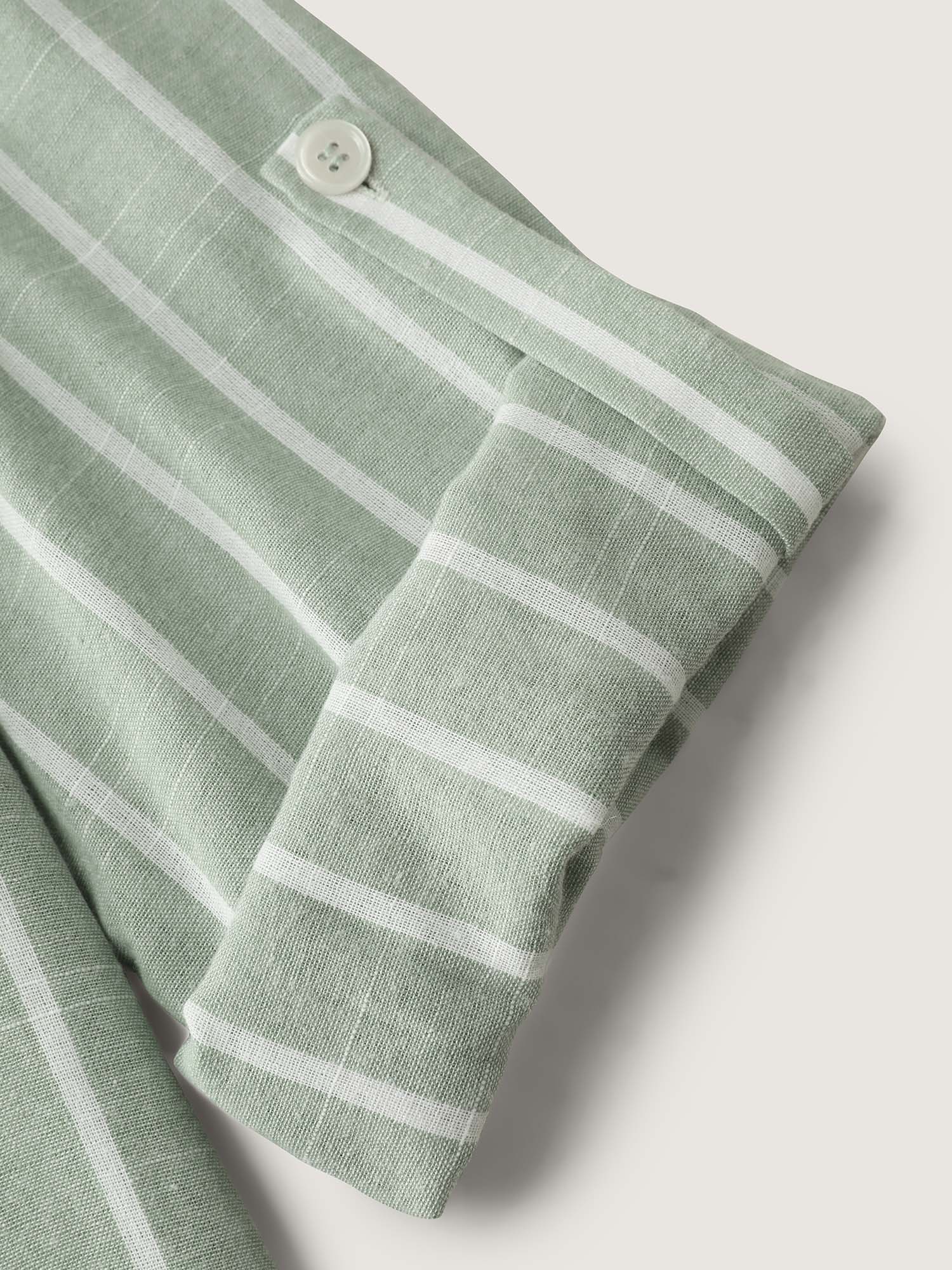 Adjustable Tab Sleeve Button-Down Shirt - Image 7