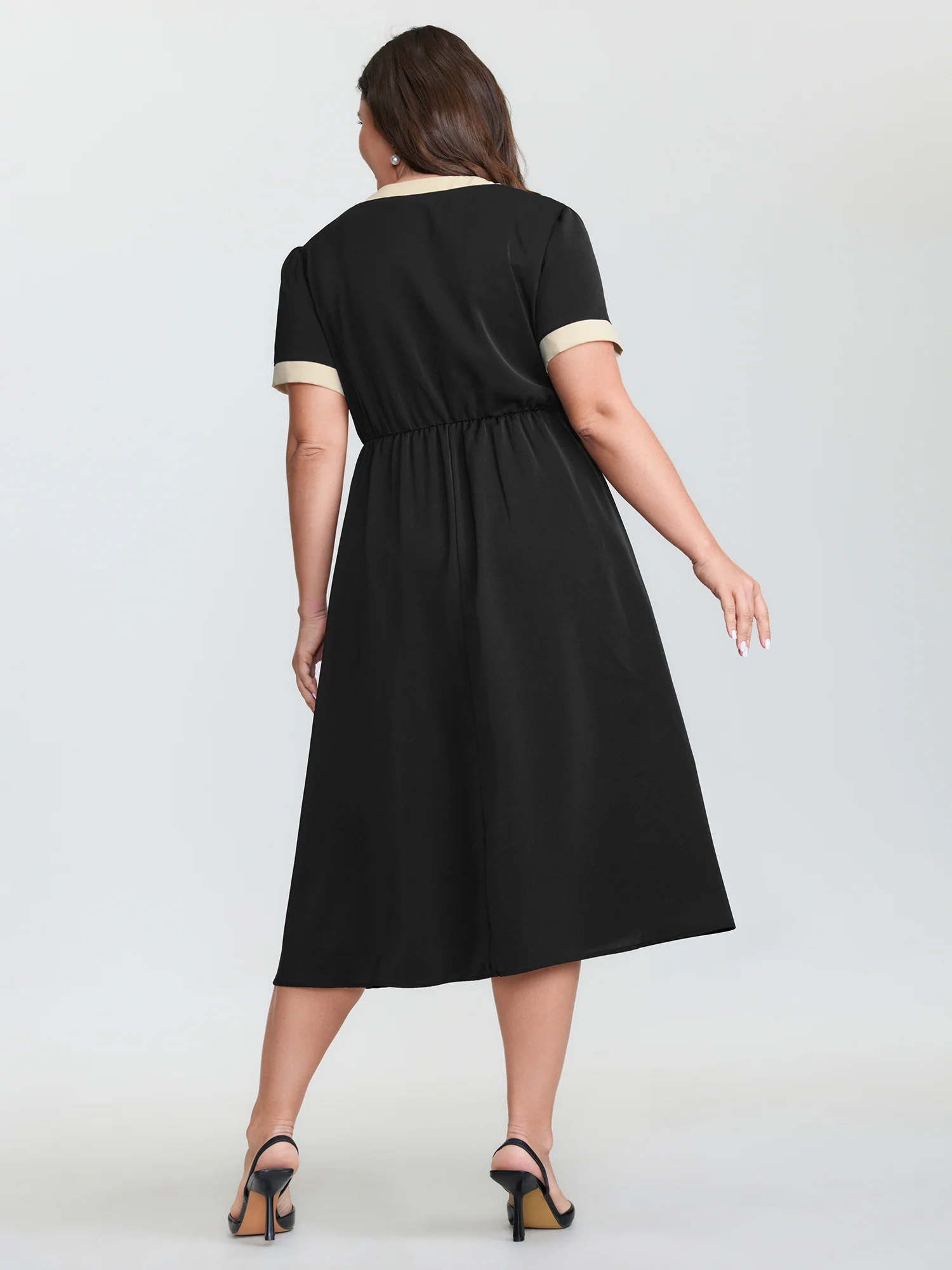 Bow Neckline Stretchy Waist Midi Dress - Image 4