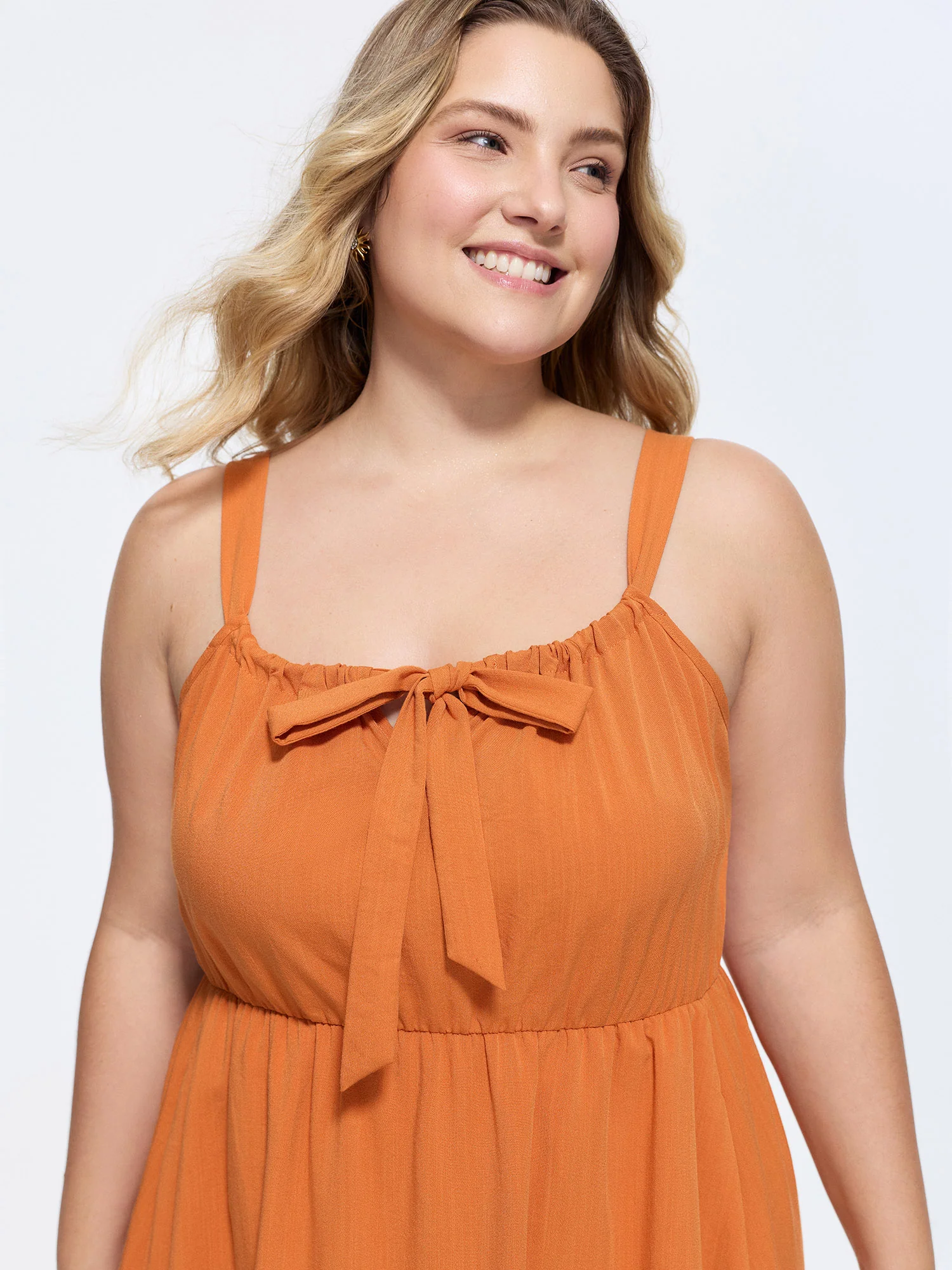 Bowknot Neckline Bust-Friendly Tiered Flowy Maxi Dress - Image 2