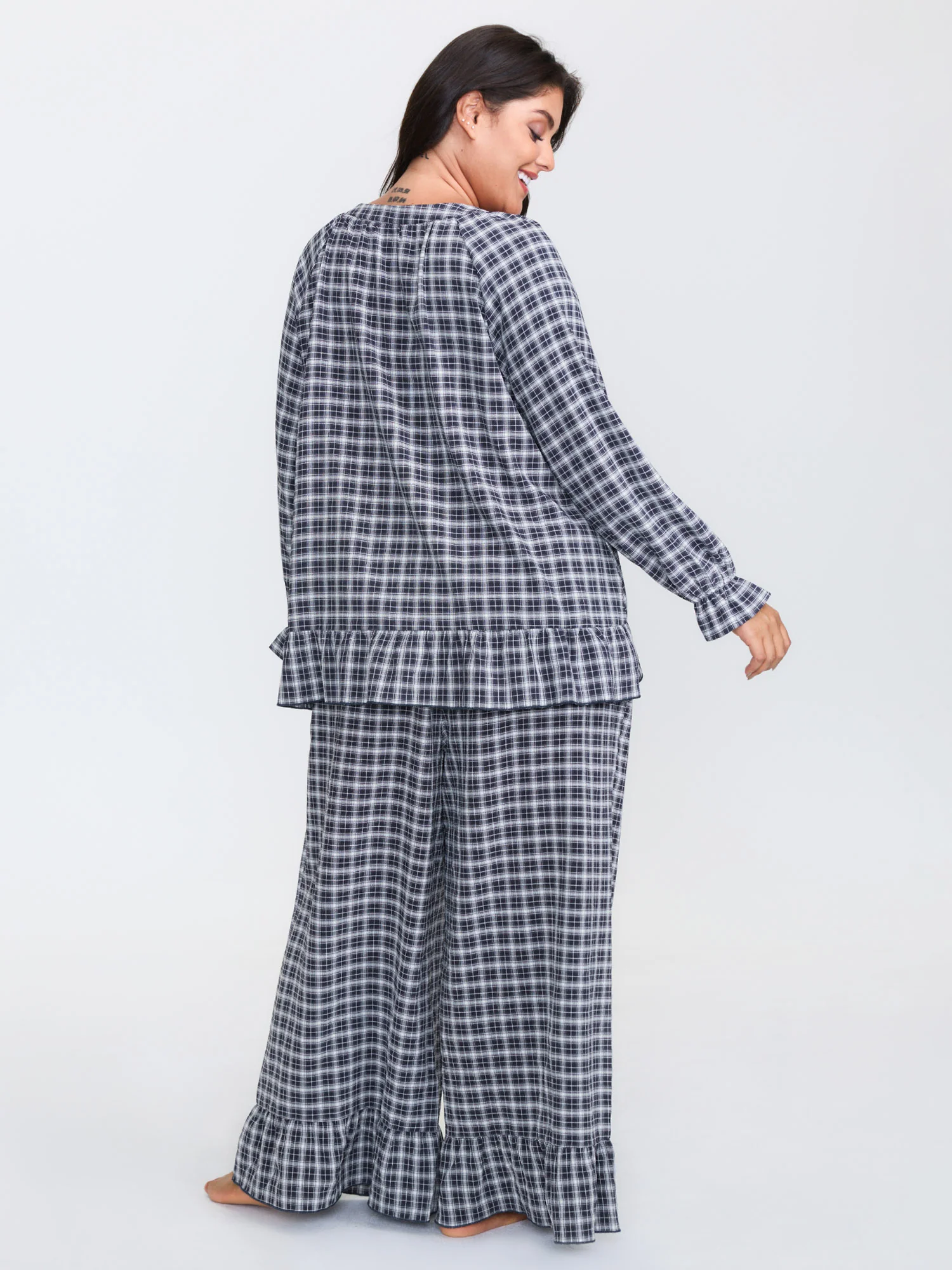 Gingham Print Ruffled Hem Co-Ord Pajama Set - Image 41