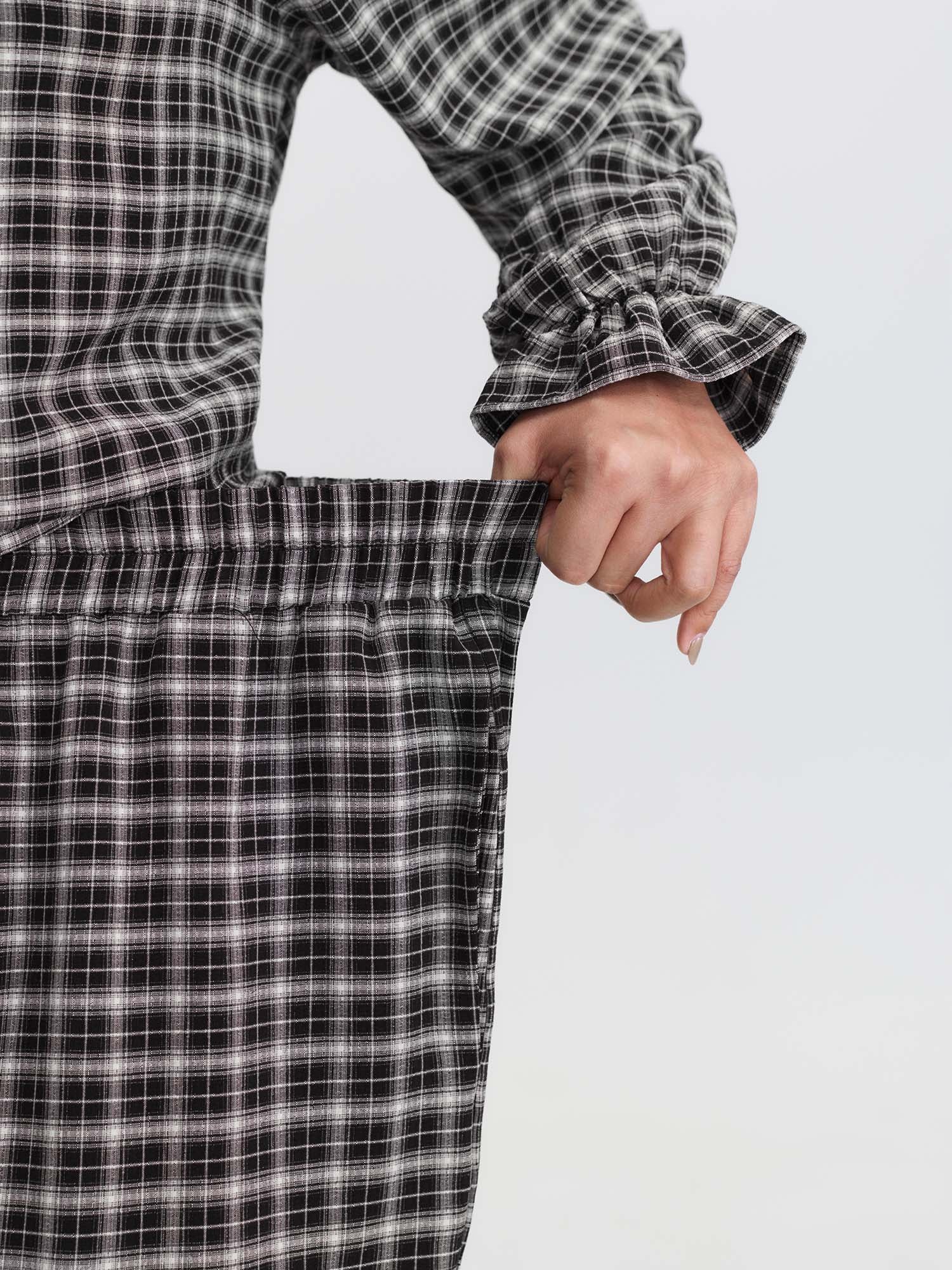 Gingham Print Ruffled Hem Co-Ord Pajama Set - Image 6