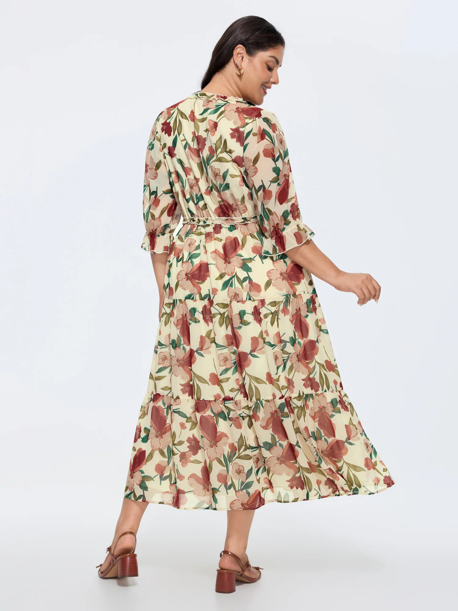 Romantic Floral Print Ruffled Edge Maxi Dress - Image 15