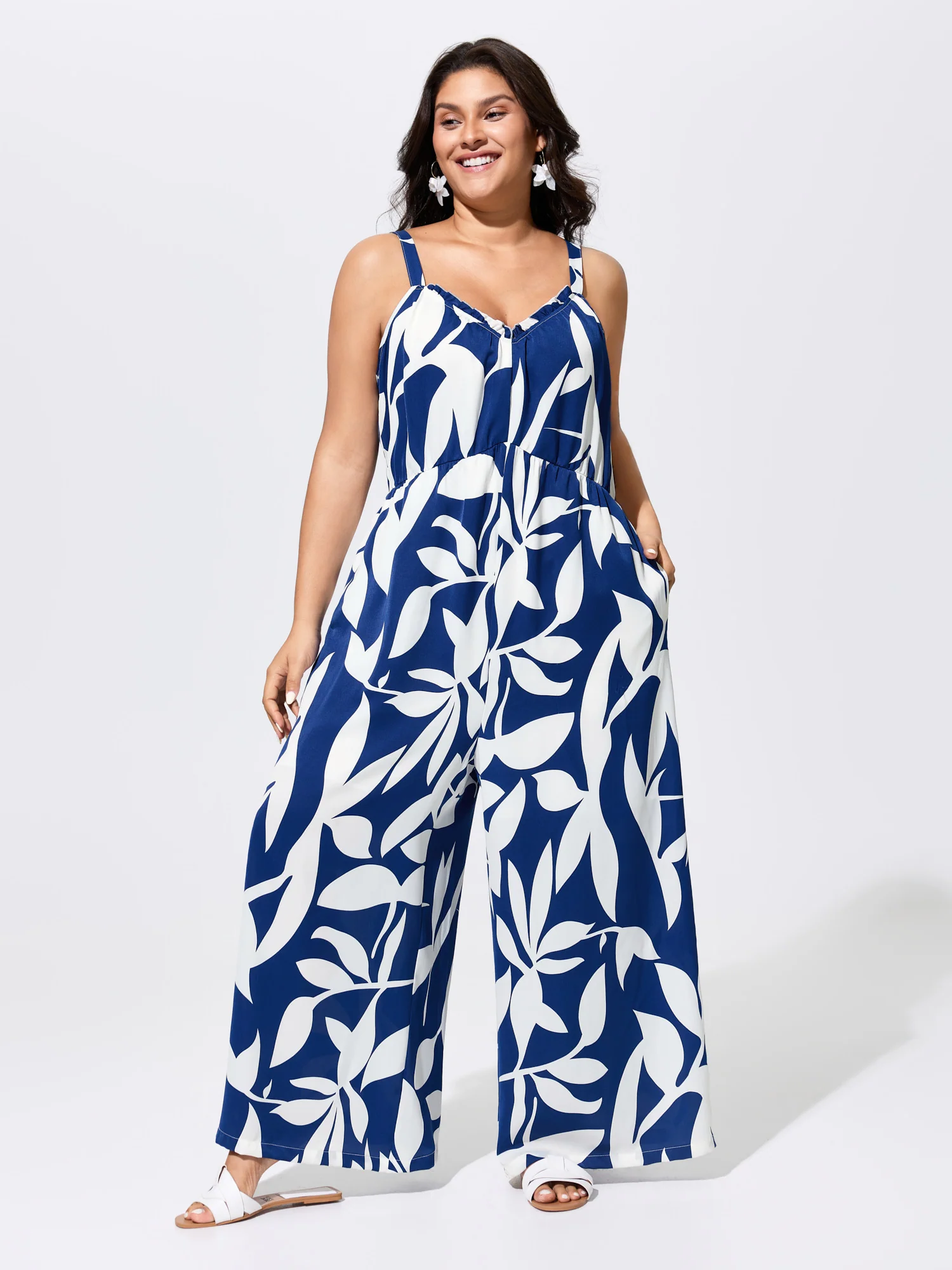 Silhouette Floral Print Sweetheart Jumpsuit - Image 5