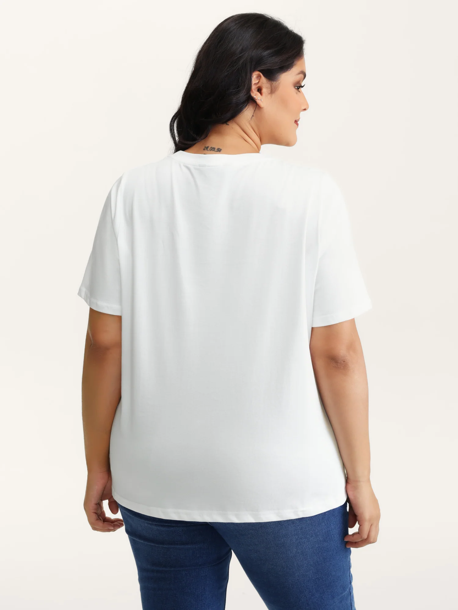 Stretchy Solid Crew Neck T-Shirt - Image 8