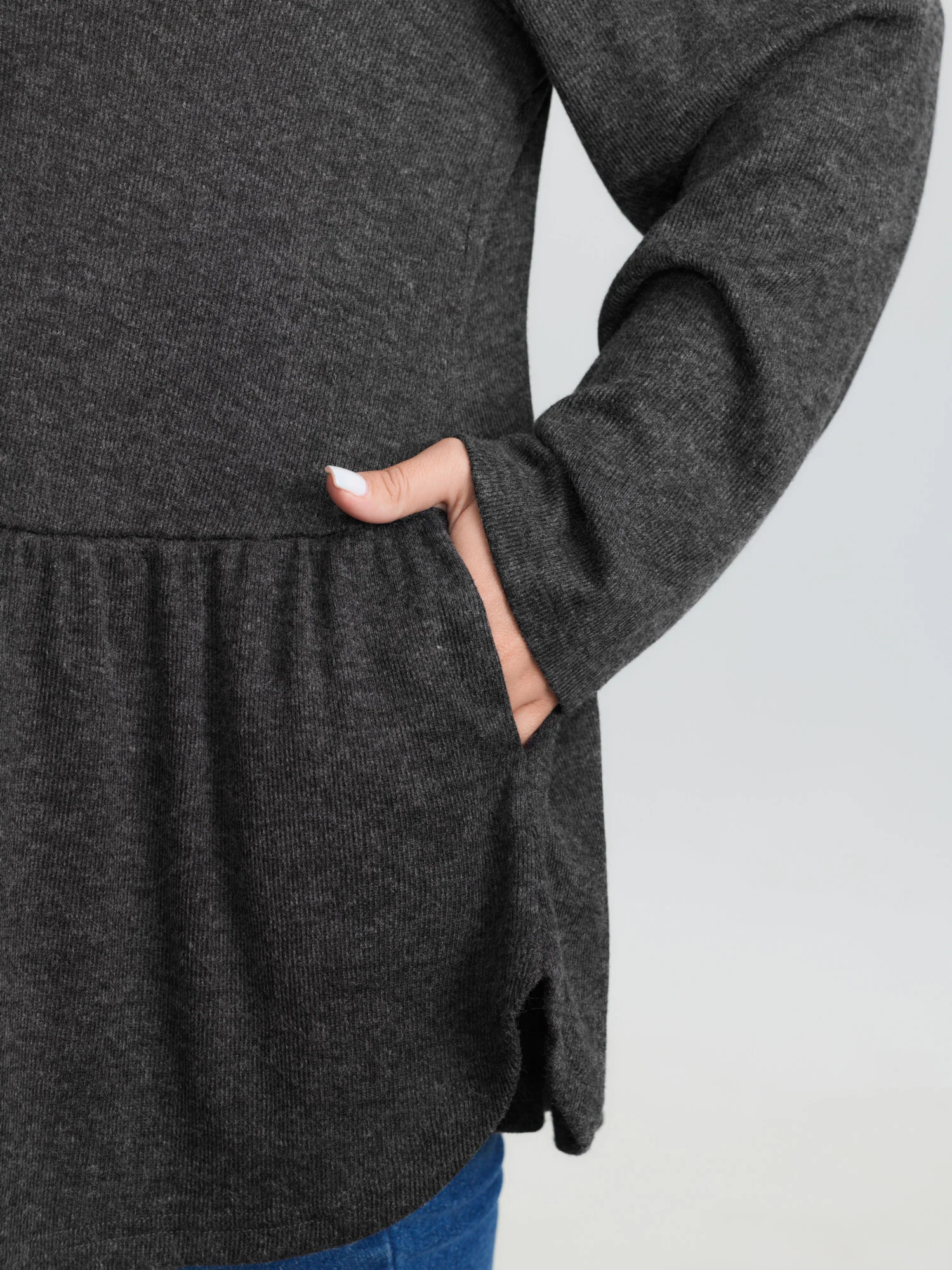 Textured Ruffled Hem Button Kimono - Image 4